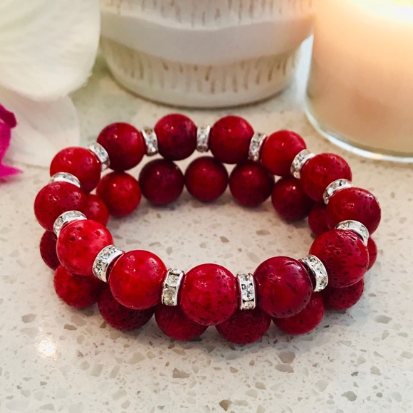 Red beaded coral bracelet - Picture 3 of 4